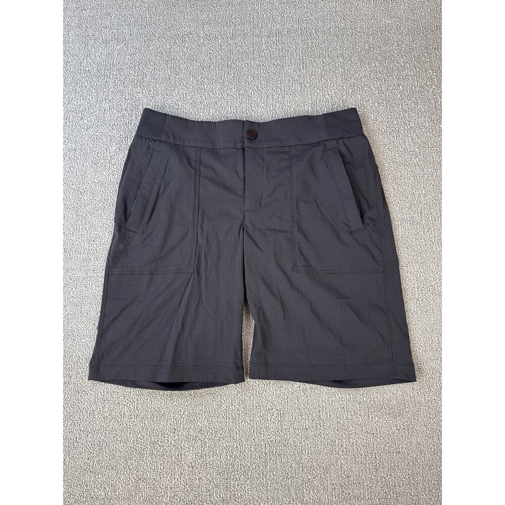 Athleta Trekkie Bermuda Shorts Size 6 Black Athleisure Outdoors Trail Hiking